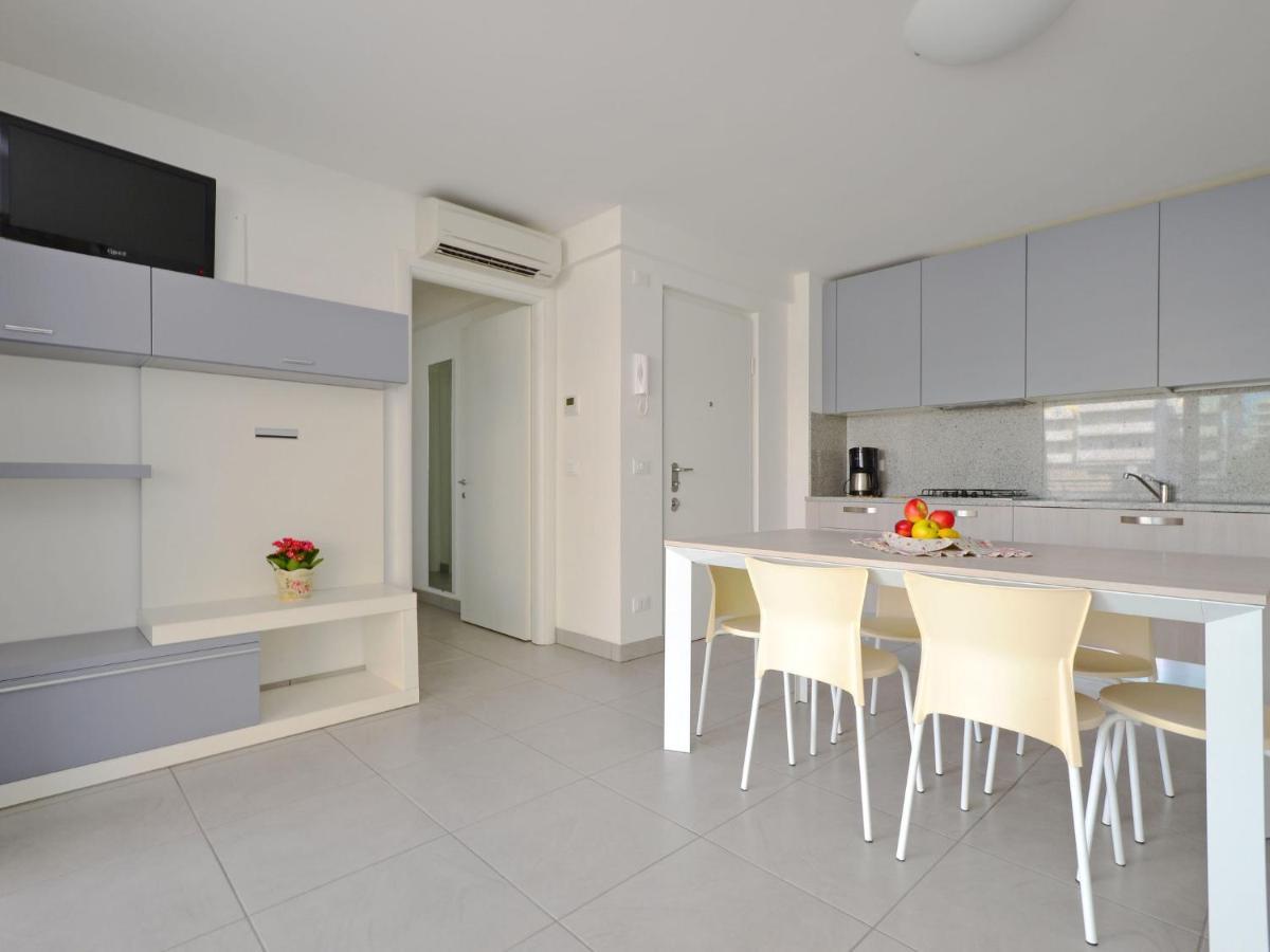 Apartment Mare By Interhome Lignano Sabbiadoro Exterior photo